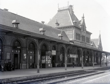 Péruwelz - SNCB Z02974B (1).jpg